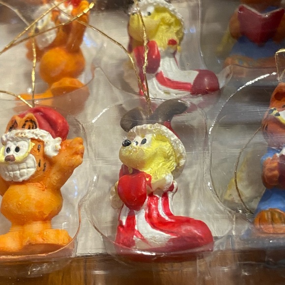 Paws 18 miniature Garfield figures. Vintage. Never opened in box. - Picture 3 of 7